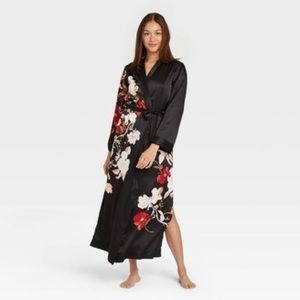 STARS ABOVE Floral Print Satin Robe Sz XS Black